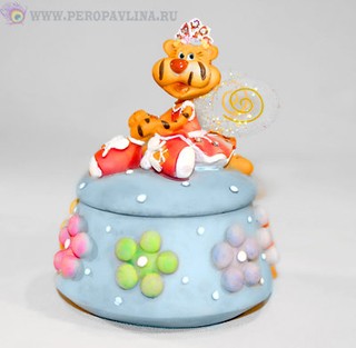 Шкатулка Тигр-Эльф 8*10*8см руч рос+страз+полис/48