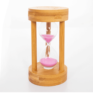 Часы песочные около 3 минут 11 см розовый песок