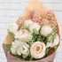 Букет декоративный в крафте Камелия 15х35 см нюдово - кремовые цветы