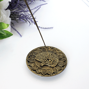 Подставка для благовоний Амулет Хамса 10 см античное золото