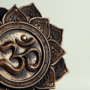 Подставка для благовоний Лотос Ом 10 см бронза