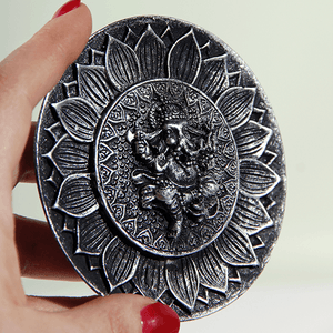 Подставка для благовоний Ганеша 10 см античное серебро