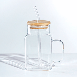 Кружка большая 550 мл с крышкой и трубочкой прозрачная