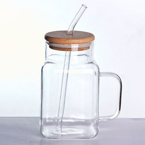 Кружка большая 550 мл с крышкой и трубочкой прозрачная