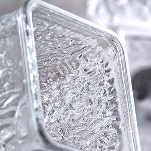 Ваза Герда Квадро 25 см прозрачная на деревянном основании Премиум