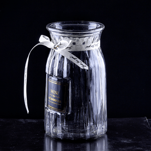 Ваза Призма 18 см с бантиком прозрачная