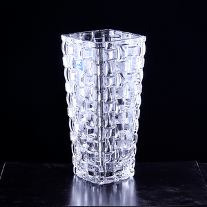 Ваза Квадро 20 см рельефная прозрачная