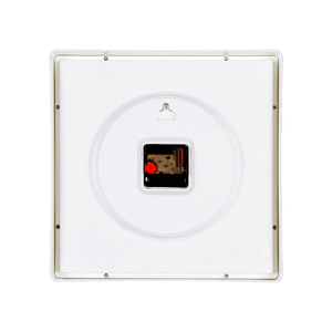 Часы настенные Квадро Белые розы 30х30 см белый корпус