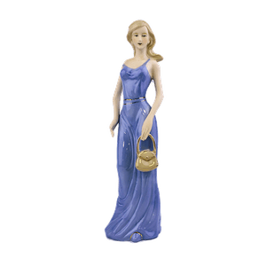 Девушка с сумочкой 33см голубое платье