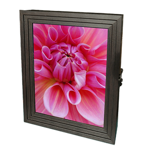 Ключница Пирамида 7 крючков 25х30 см Пион венге