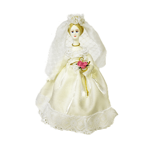 Кукла сувенирная Русская невеста 17см белый костюм