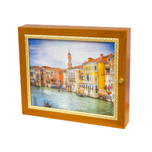 Ключница Прем на 9 крючков 30х25 см Венеция Базилика Сан Марко вишня