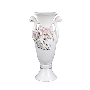 Ваза Тюльпан 25 см Цветы лепка белая в ассортименте