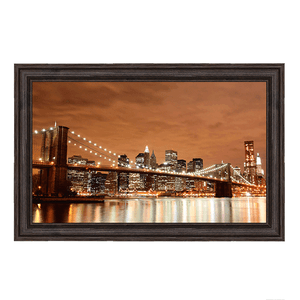Картина Бруклинский мост в огнях 113х73 см темная рама