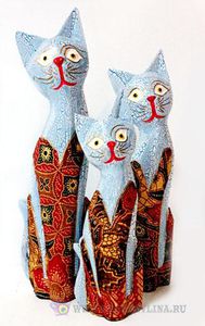 Кошки н-р3шт (35,30,25)*23*4см цв асс дер батик/50