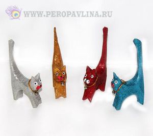 Кошка н-р4шт 7,5*11*5,5см цв дерево/100