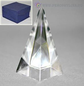 Пирамида 4*8*4см хруст/100шт