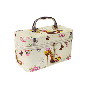 Косметичка 19х11х10 см Винтаж Туфелька белая
