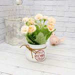 Букет декоративный Гвоздика 18 см цветы в персиковых тонах белое кашпо