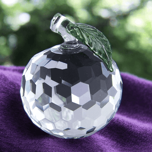 Фигурка хрустальная Яблоко 6 см прозрачное с зеленым