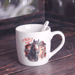 Кружка с ложкой Символ года 2026 Лошадь 200 мл снежная