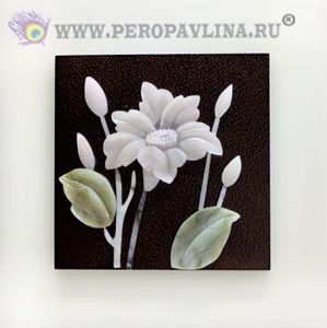 Картина 40*40*2см Лотосы+3бутона нефрит бел рам/10