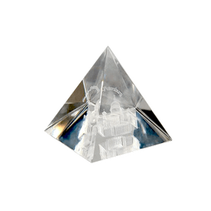 Пирамида Санкт Петербург 6 см белый хрусталь
